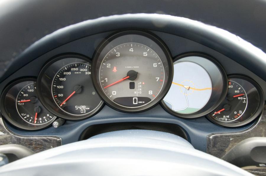  Porsche Panamera 2009 года  (фото 77 из 144)